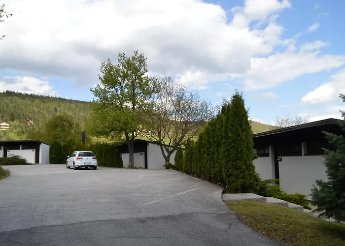 Kemp Plivsko Jezero Jajce