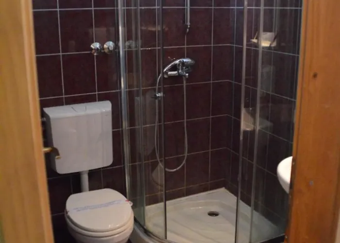 Plivsko Jezero Kemp *